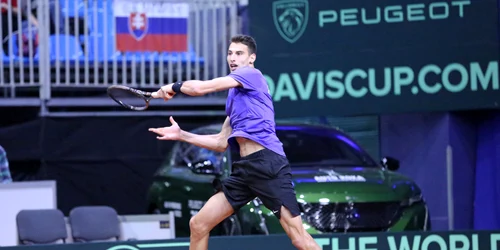 Victor Cornea FB jpg