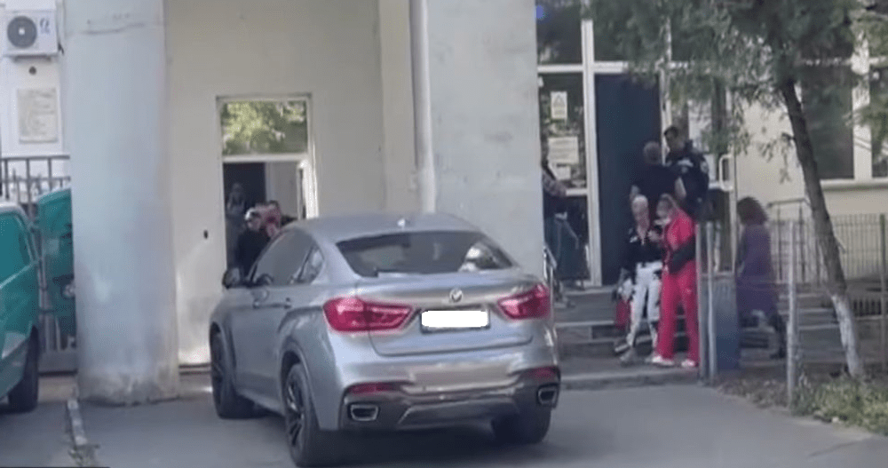 Anamaria Prodan, la INML după conflictul cu Reghecampf: avea brațul imobilizat și șchiopăta A VIDEO