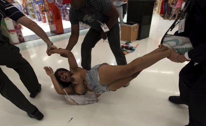 Grupul Femen (FOTO REUTERS)