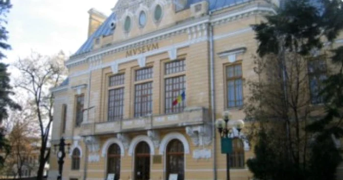 Vernisajul expoziţiei are loc mâine la Muzeul Judeţean