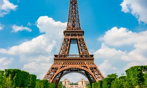 turnul eiffel shutterstock jpg