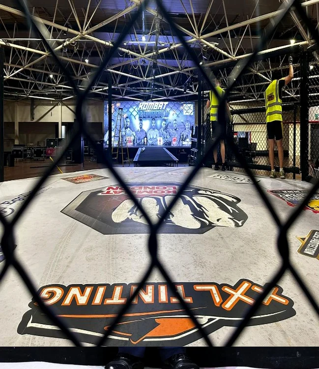 În acest ring se vor naște noii campioni