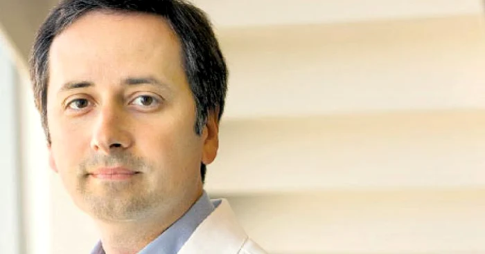 Victor Velculescu, în laboratorul său de la Universitatea „Johns Hopkins“