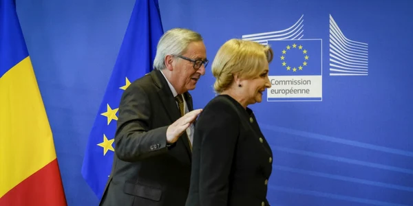 Viorica Dăncilă şi Jean Claude Juncker  Uniunea Europeana FOTO EPA EFE