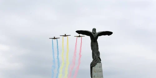 ziua aviatiei foto sorin oprea