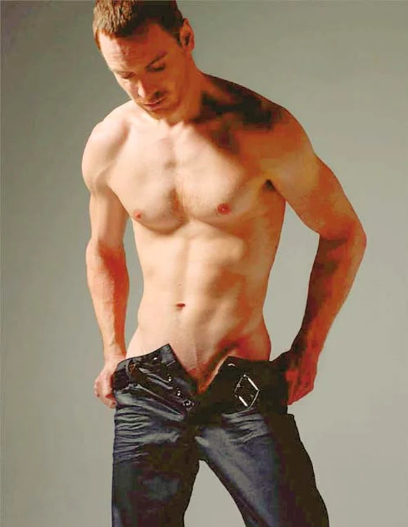 Michael Fassbender: Vârsta: 36 de ani! înălţime: 1,85 m! Greutate: 90 kg (Fotografii: Guliver/splashnews/photoland/wenn/click!/arhiva personală)