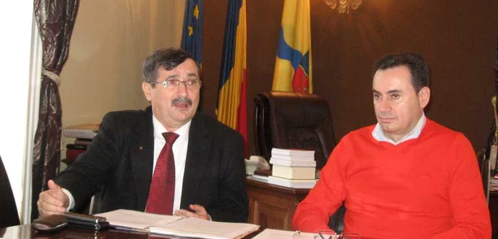 Europarlamentarul Iosif Matula şi primarul Gheorghe Falcă