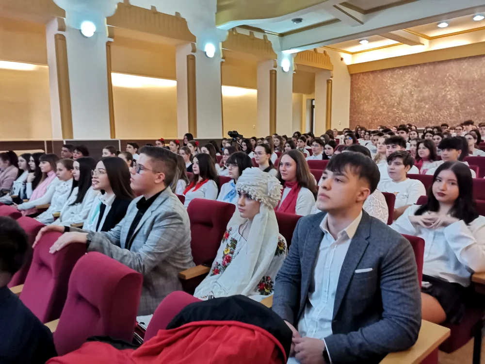 Întâlnirea cu elevii a avut loc în amfiteatru FOTO: A.M.