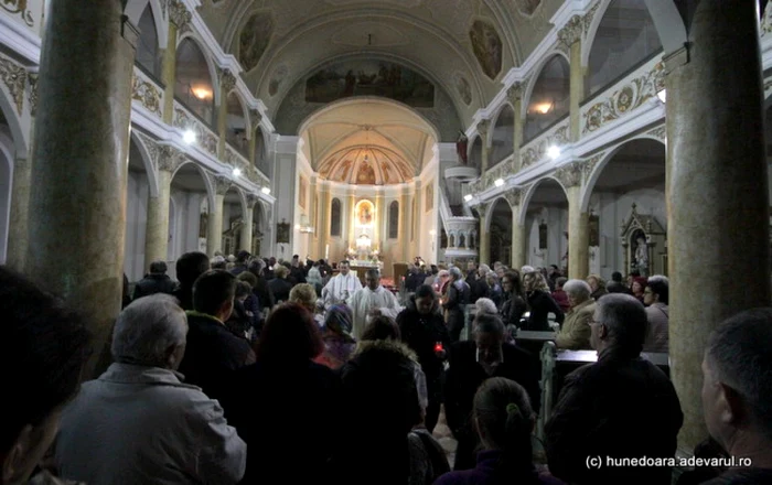 inviere biserica romano catolica hunedoara