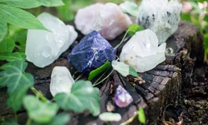 crystals 1567953 1920 jpg