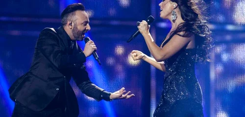 Paula Seling şi Ovi în timpul reprezentaţiei din semifinala Eurovision FOTO Mediafax/AFP