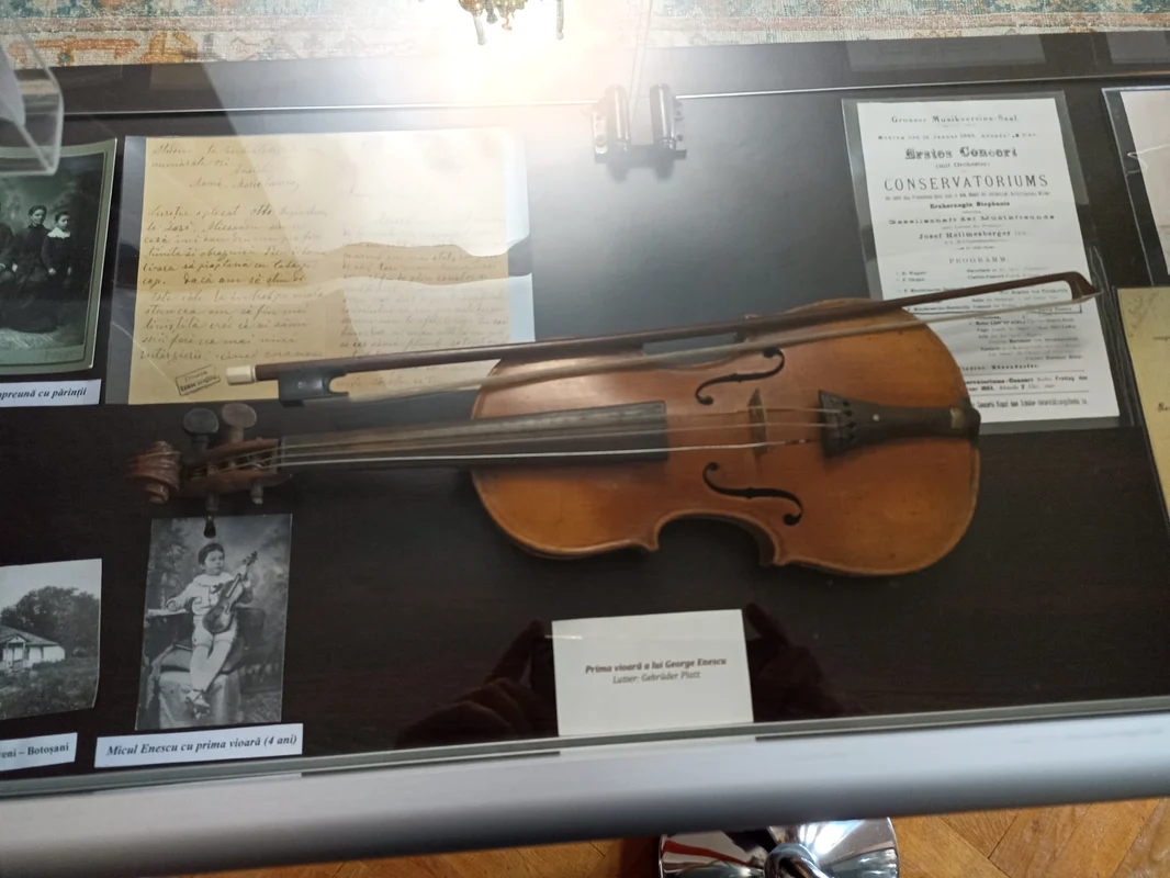 prima vioara a lui george enescu foto denis grigorescu jpg