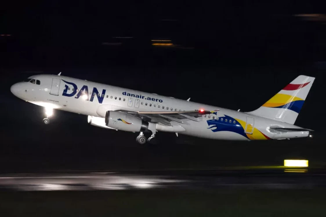 Compania Dan Air va opera zboruri de linie de la Brașov FOTO Dan Air