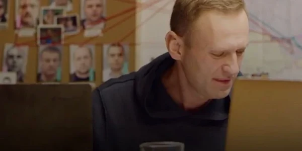 Aleksei Navalnii investigand cazul otravirii sale Captura YouTube