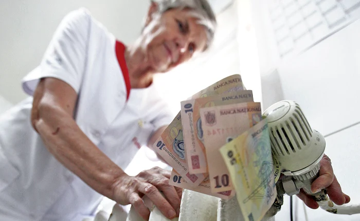 
    Multe calorifere au rămas reci în apartamentele bucureştenilor, deşi au fost şi nopţi cu temperaturi negative  