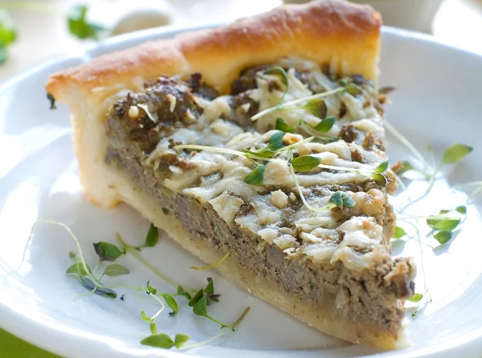 tarta cu carne de curcan jpeg