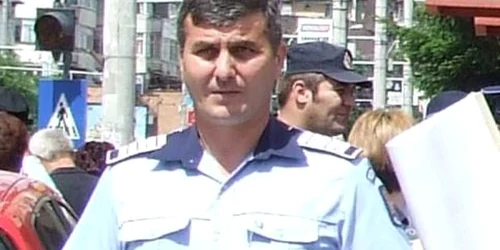 Agentul Neculai Isache se dedică activității sindicale