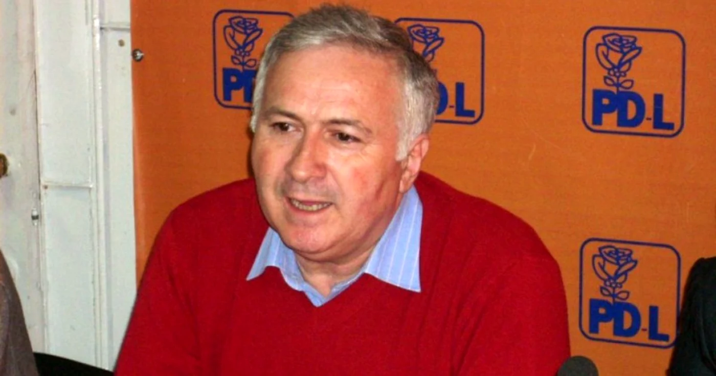 Jean Popescu a mai fost numit interimar la şefia PDL Dâmboviţa în timpul campaniei pentru alegerile parlamentare din decembrie 2012