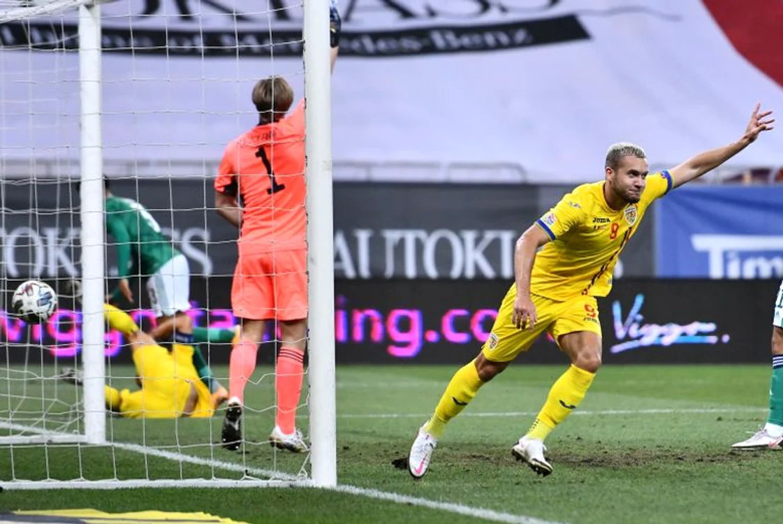 
    Pușcaș e titular în atacul naționalei RomânieiFOTO: Sportpictures.eu  