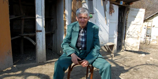 Pavel Vîlcu este acuzat că în anii 87 înţepa cadavrele