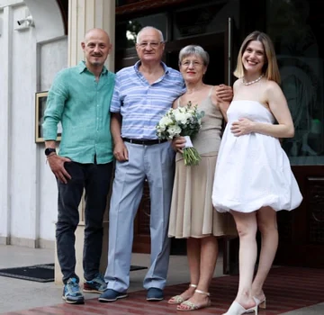 Tily Niculae și fratele ei, la nunta de aur a părinților / Sursa: Instagram 