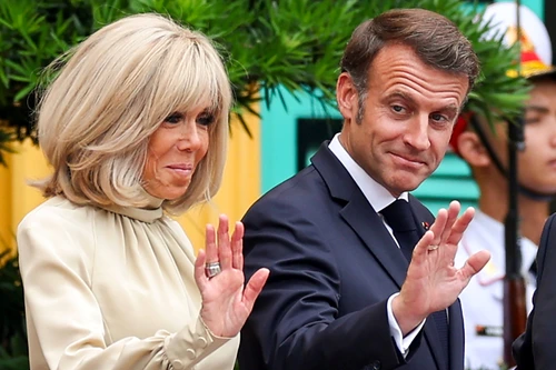 Soții Macron în vizită în Vietnam, Profimedia (1) jpg