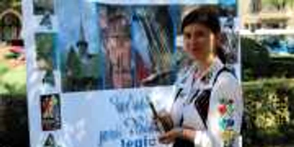 Bihorenii îşi promovează tradiţiile în toată ţara  