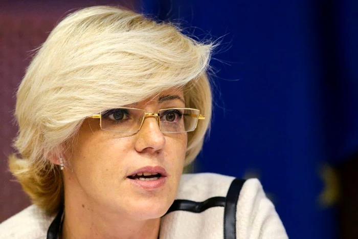 
    Corina Creţu, 47 de ani, lucrează la Parlamentul European de 9 ani, întâi ca observator, apoi ca europarlamentar  