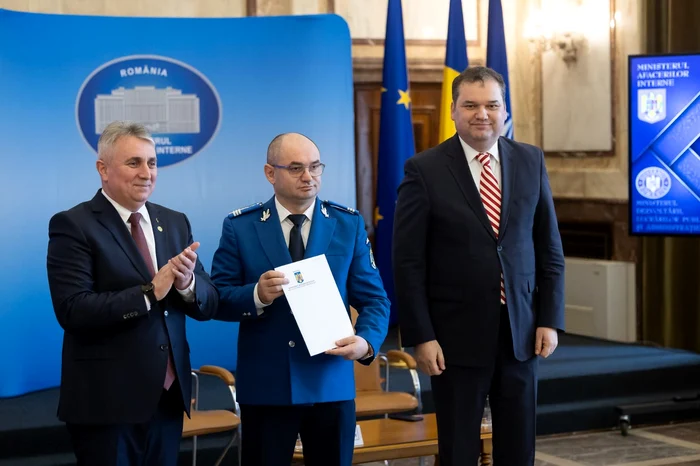Albăceanu (centru) a fost reținut de DNA. FOTO arhivă Inspectoratul de Jandarmi Județean Brăila