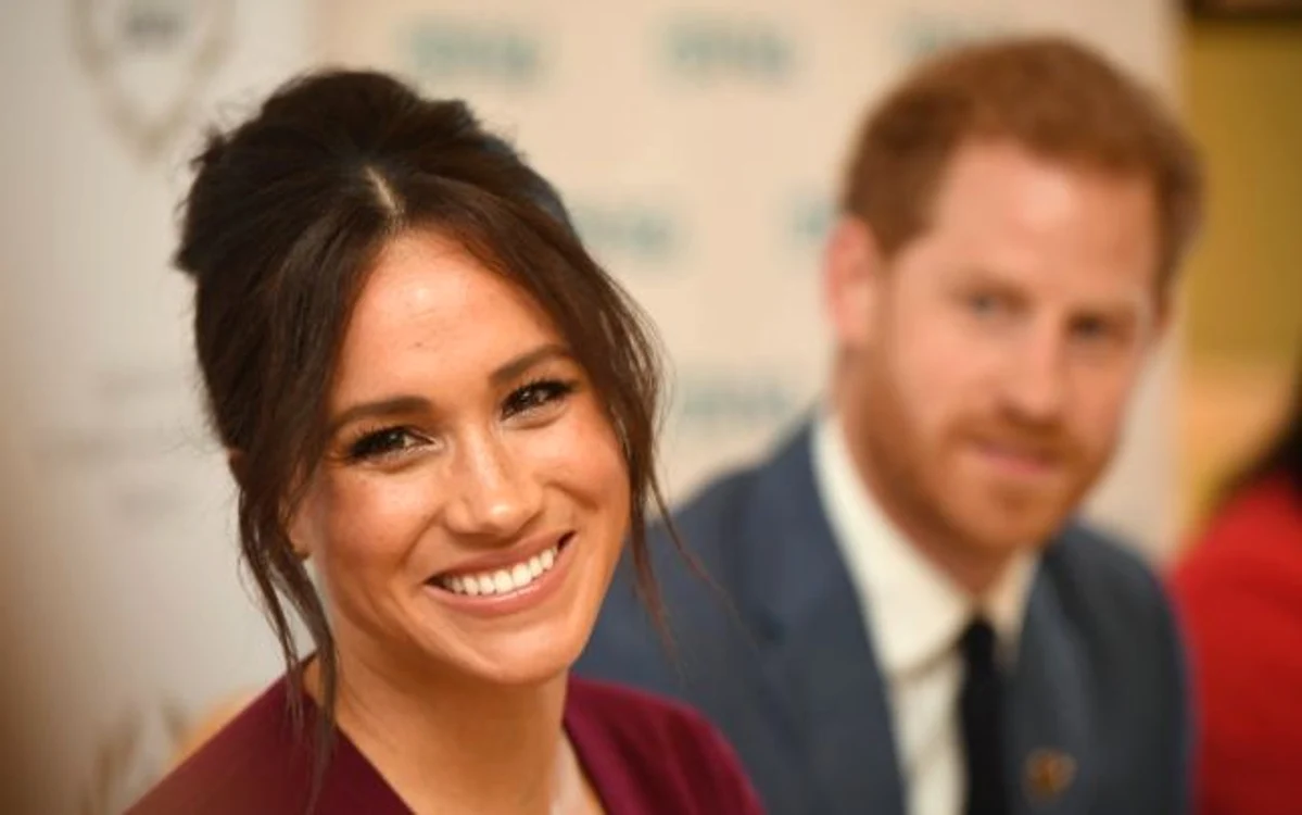 Meghan şi Harry rămân fără titlurile regale începând cu 31 martie