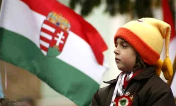 Dezbatere «Historia»: Un site rusesc vorbește despre autonomia secuilor  România în fața marilor provocări jpeg