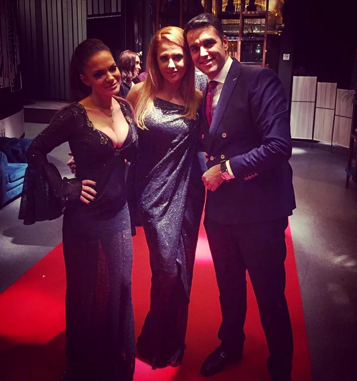 Andreea Antonescu, la nunta lui Gabriel Cotabiță, alături de oana Turcu și Cristi Brancu