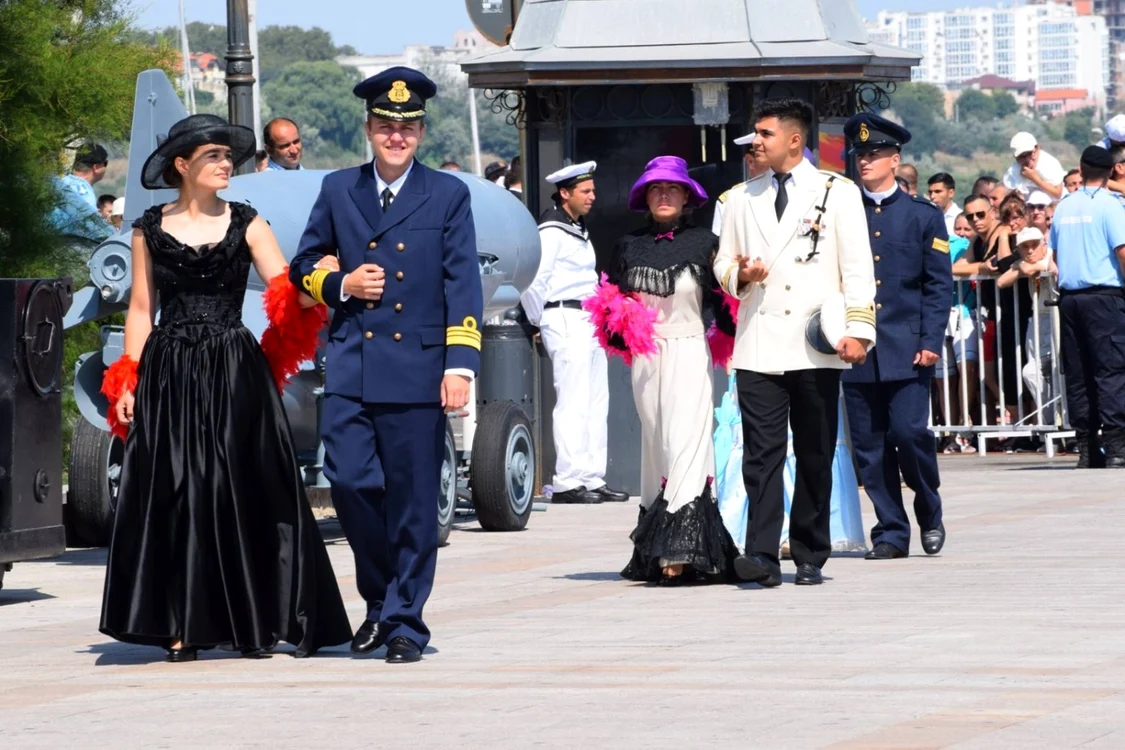 Spectacol de Ziua Marinei FOTO Forţele Navale Române