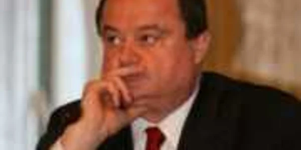 Flutur îl propune pe Blaga interimar ca vicepremier şi ministru de Interne, dacă PSD îl nominalizează tot pe Nica