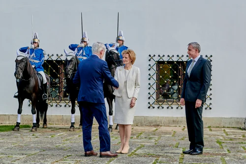 Majestatea Sa Margareta și Principele Radu la întâlnirea cu președintele Cehiei Petr Pavel. FOTO: Casa Majestății Sale