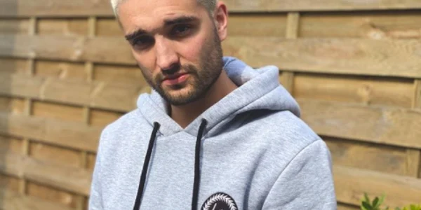 Tom Parker foto news