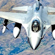 Avioane de luptă F-16 ar urma să fie desfăşurate în Polonia