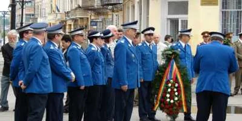 Patru jandarmi au fost avansaţi în grad pentru merite deosebite