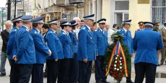 Patru jandarmi au fost avansaţi în grad pentru merite deosebite