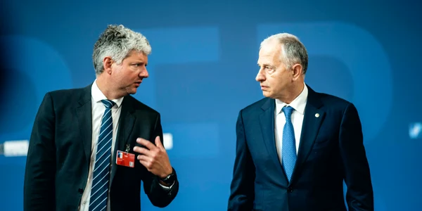 Stian Jenssen si Mircea Geoana FOTO Profimedia jpg