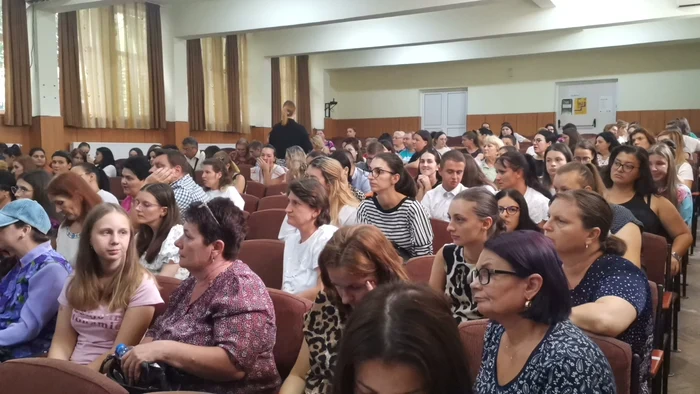 Repartizarea a fost programată pe discipline și intervale orare FOTO: A.M.