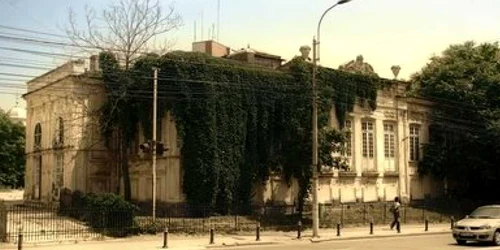 casa eliad