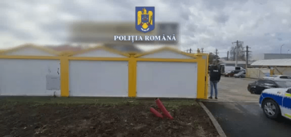 Accidente rutiere regizate pentru obținerea de despăgubiri. Percheziții în Argeș, la membrii rețelei VIDEO