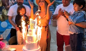 Sabina a petrecut de ziua ei alături de familie jpeg