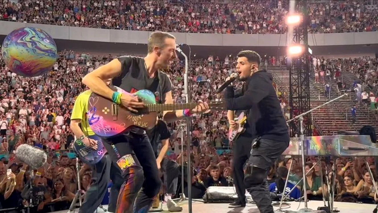 Trupa Coldplay a postat un videoclip, iar piesa ar putea fi un mesaj subtil pentru bucureșteni