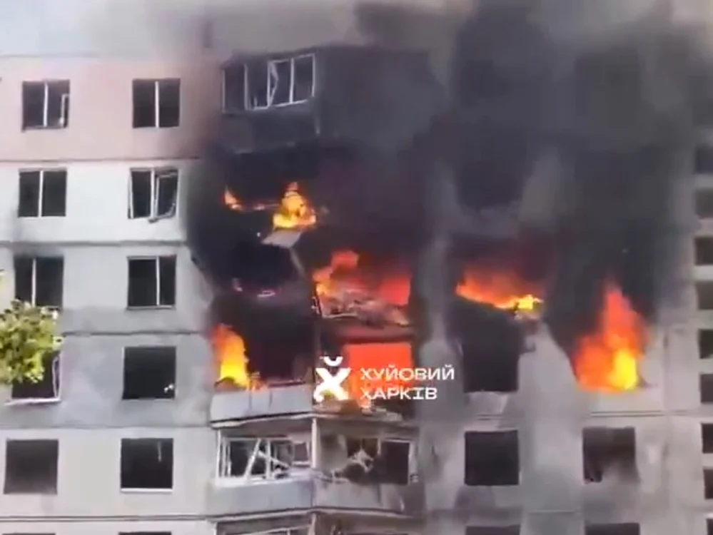 A fost lovită o clădire rezidenţială din Harkov Foto: Captură Video X