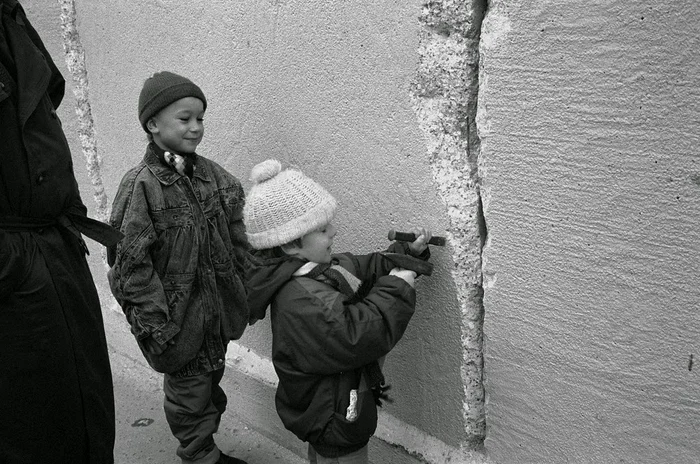 the Fall of the Berlin Wall in 1989 28 jpg jpeg