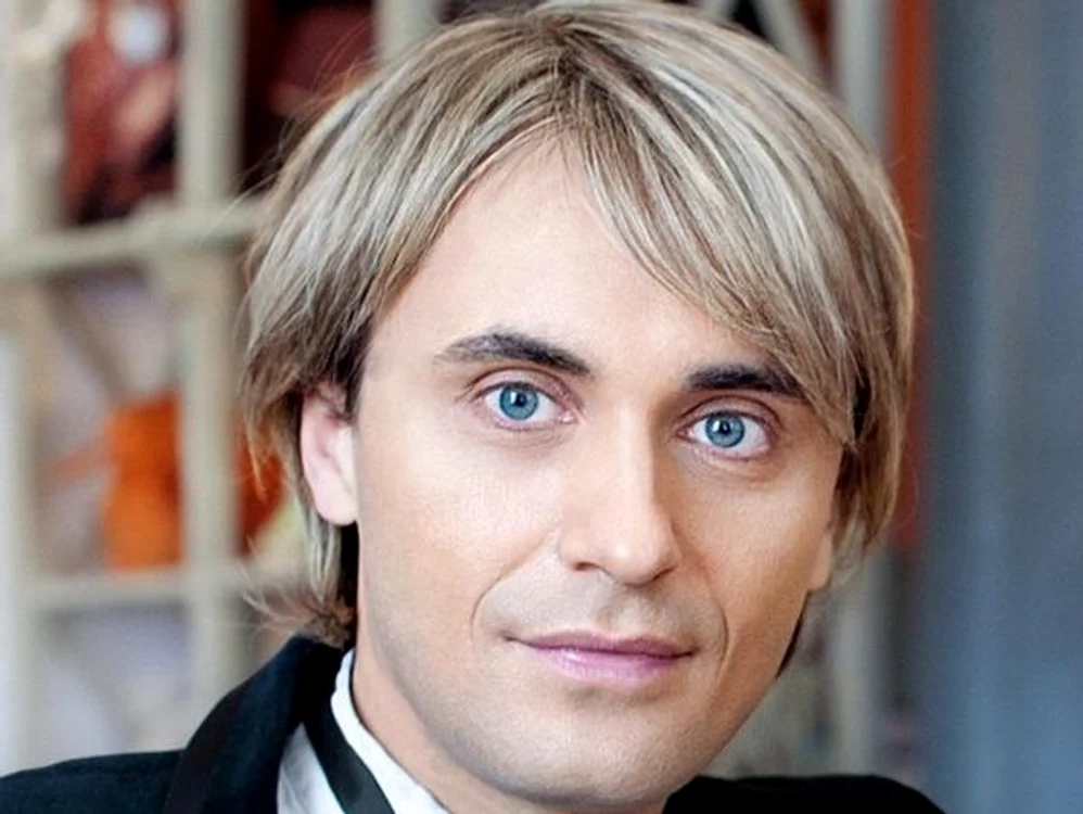 Xenti Runceanu şi soţia sa s-au cununat civil vara trecută la Buzău, oraşul lor natalfoto: arhiva personală