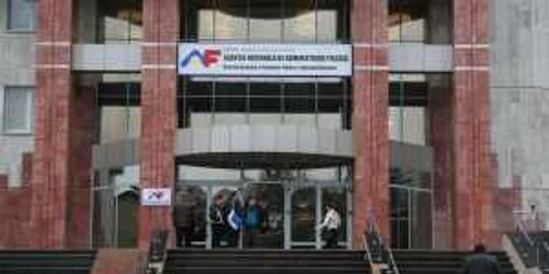 ANAF trebuie să recupereze de la furnizorii de utilităţi datorii de 130 de milioane de lei 