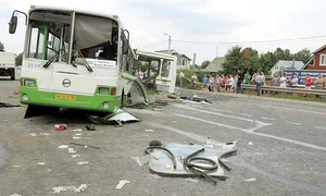 A fost măcel pe străzile din Moscova din cauza unei reclame expuse pe 30 de camionete de o agenţie de publicitate jpeg